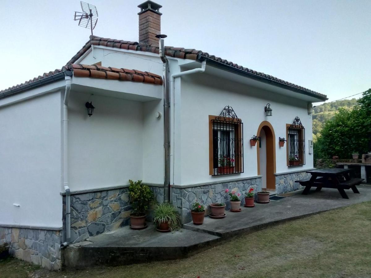 فيلا Casa La Pontiga Las Rozas المظهر الخارجي الصورة